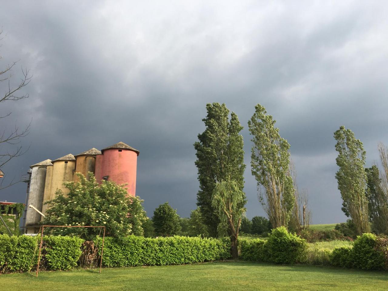 Agriturismo Cascina Nuova Villa Valenza Exterior photo